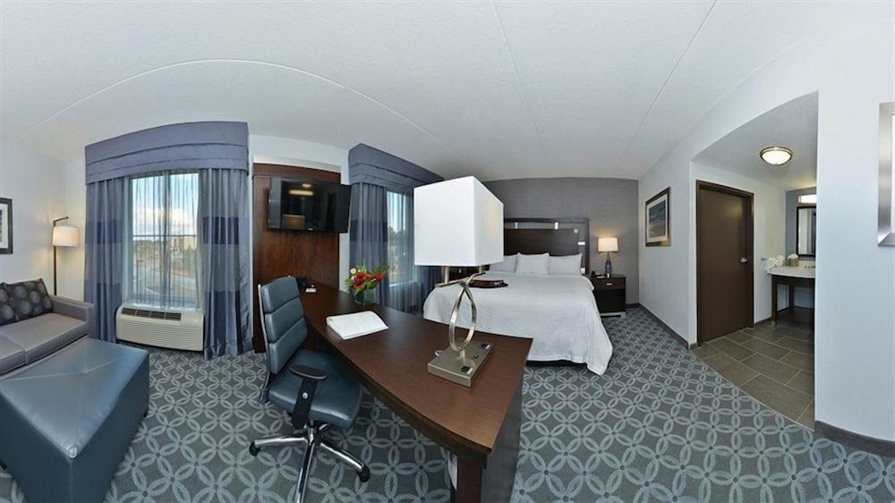Hampton Inn & Suites Columbia/Southeast-Fort Jackson Екстер'єр фото