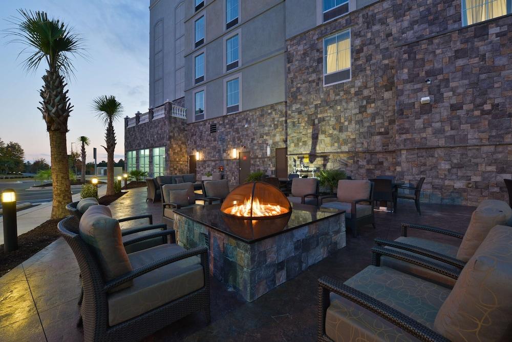Hampton Inn & Suites Columbia/Southeast-Fort Jackson Екстер'єр фото