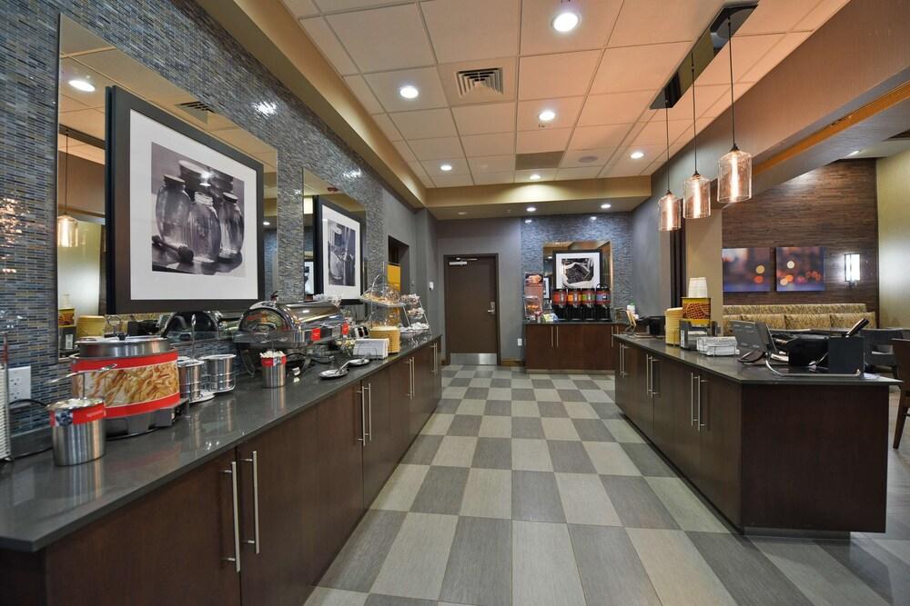 Hampton Inn & Suites Columbia/Southeast-Fort Jackson Екстер'єр фото