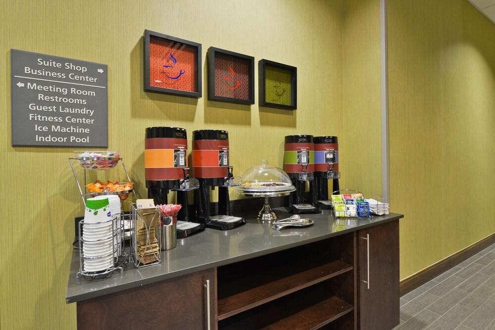 Hampton Inn & Suites Columbia/Southeast-Fort Jackson Екстер'єр фото
