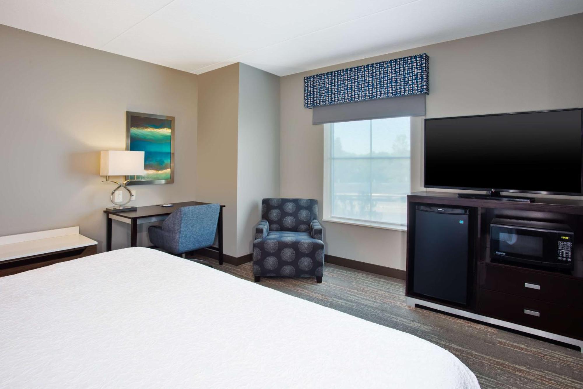 Hampton Inn & Suites Columbia/Southeast-Fort Jackson Екстер'єр фото